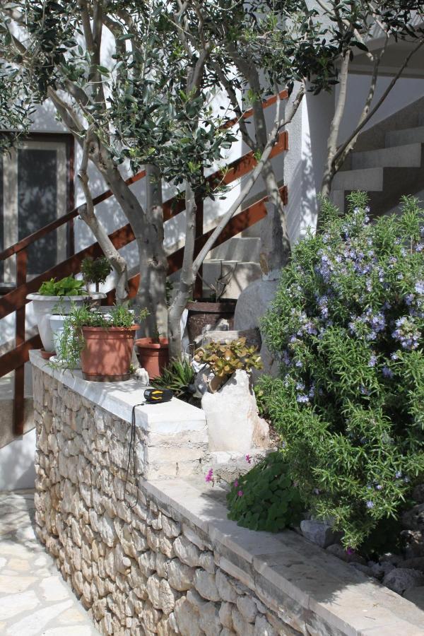 Apartments By The Sea Drasnice, Makarska - 2581 Екстериор снимка