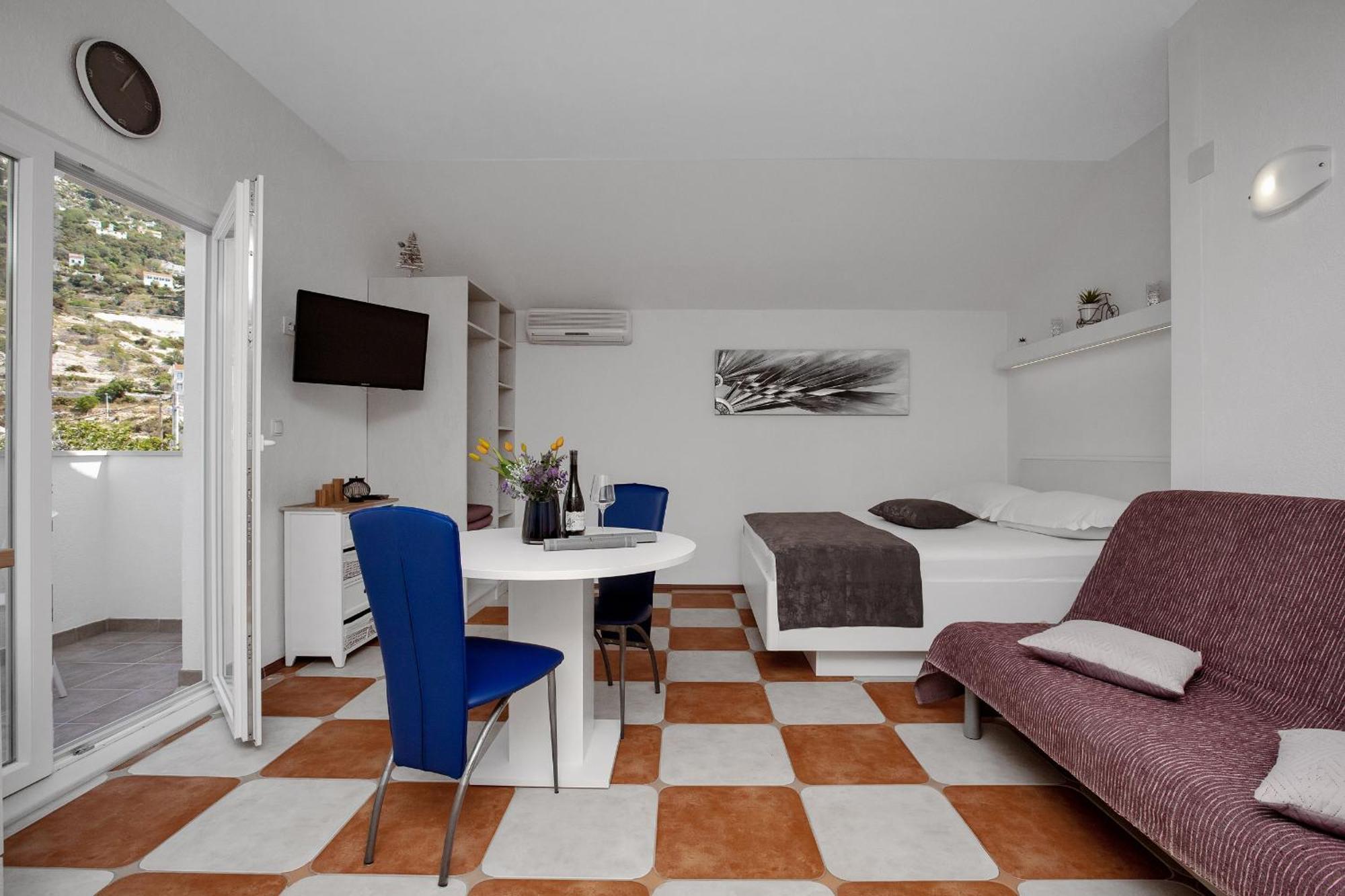 Apartments By The Sea Drasnice, Makarska - 2581 Стая снимка